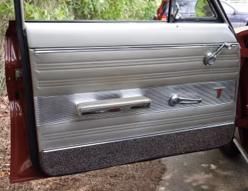 Interior 1962 Oldsmobile F-85 Station Wagon (3045)