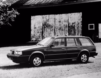 1987 Oldsmobile Firenza Cruiser (JC8)