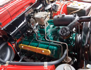 Sous la capuche 1950 Oldsmobile Futuramic 88 Convertible (3767Х)