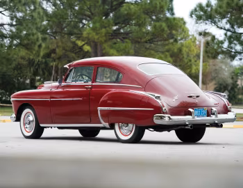 1950 Oldsmobile Futuramic 88 Deluxe Club Sedan (3707D)