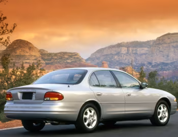 1998–2002 Oldsmobile Intrigue '05.1997–06.2002