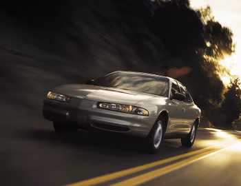 1998–2002 Oldsmobile Intrigue '05.1997–06.2002