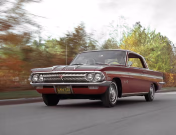 1962 Oldsmobile F-85 Jetfire (3147)