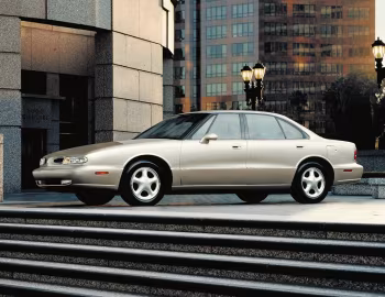 1996–99 Oldsmobile LSS (3H Y69) '1995–09.1998