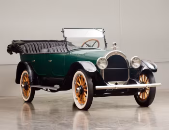 1920 Oldsmobile Model 45-B 5-passenger Touring (45BT)