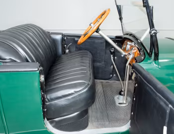 Interior 1920 Oldsmobile Model 45-B 5-passenger Touring (45BT)