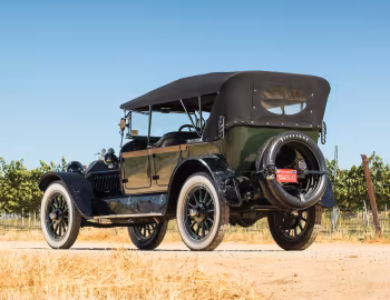 1913 Oldsmobile Model 53 5-passenger Touring