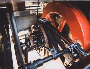 Under The Hood 1904 Oldsmobile Model 6C Standard Runabout (CDO) '1904
