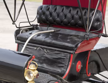 Interior Oldsmobile Model R Curved Dash Runabout '1902