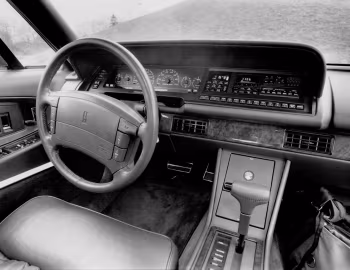 Front Panel 1991–96 Oldsmobile Ninety-Eight '1991–05.1996