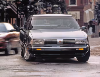 1991–96 Oldsmobile Ninety-Eight '1991–05.1996