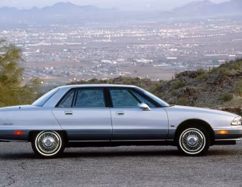 1991–96 Oldsmobile Ninety-Eight '1991–05.1996
