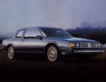 1985 Oldsmobile Ninety-Eight Regency Brougham Coupe (W11)
