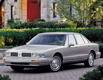 1997–98 Oldsmobile Regency (3H C69) '1996–98