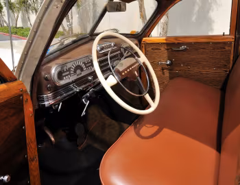 Interior 1947 Oldsmobile Special 66/68 Station Wagon (3581)
