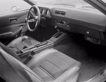 Торпедо 1975 Oldsmobile Starfire (D07)