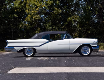 1957 Oldsmobile Starfire 98 J-2 Convertible (3067DX)