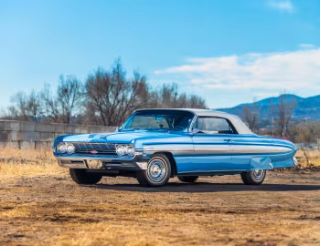 1961 Oldsmobile Starfire Convertible (3667)