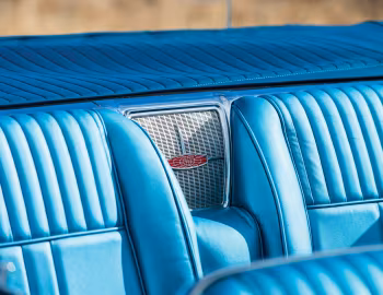 Interior 1961 Oldsmobile Starfire Convertible (3667)