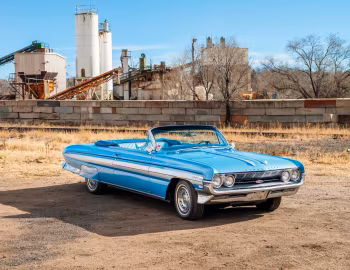 1961 Oldsmobile Starfire Convertible (3667)