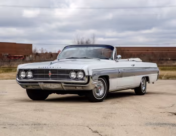 1962 Oldsmobile Starfire Convertible (3667)