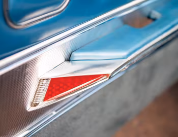 Interior 1961 Oldsmobile Starfire Convertible (3667)