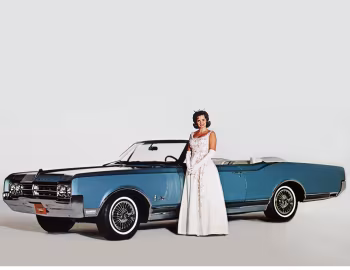 1965 Oldsmobile Starfire Convertible (6667)