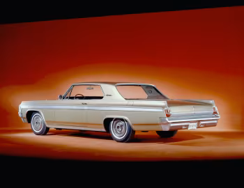 1963 Oldsmobile Starfire Coupe (3657)