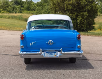 1955 Oldsmobile Super 88 4-door Sedan (3669D)