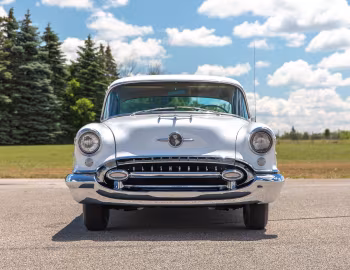 1955 Oldsmobile Super 88 4-door Sedan (3669D)
