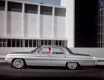 1962 Oldsmobile Super 88 Celebrity Sedan (3569)