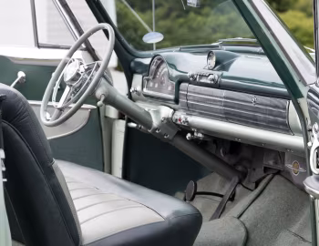 Interior 1952 Oldsmobile Super 88 Convertible (3667DX)