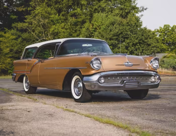 1957 Oldsmobile Super 88 Fiesta (3665SDF) '11.1956–57