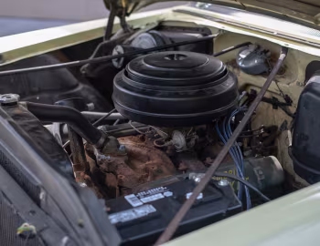 Под капотом 1956 Oldsmobile Super 88 Holiday Sedan (3639SD) '1955–56