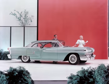 1958 Oldsmobile Super 88 Holiday Sedan (3639SD)