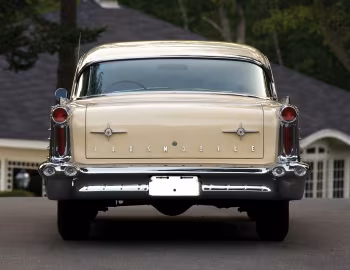 1958 Oldsmobile Super 88 Holiday Sedan (3639SD)