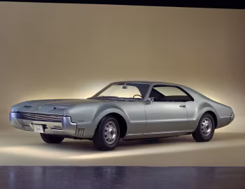 1966 Oldsmobile Toronado Deluxe (9687)