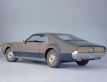 1966 Oldsmobile Toronado Deluxe (9687)