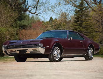 1966 Oldsmobile Toronado (9487)