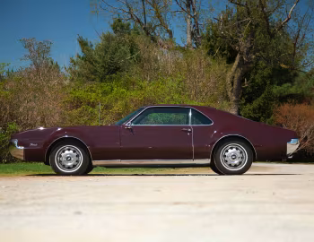 1966 Oldsmobile Toronado (9487)