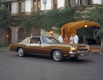 1974 Oldsmobile Toronado Brougham (T Z57)