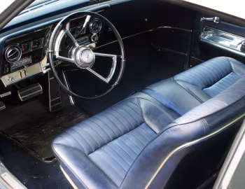 Interior 1966 Oldsmobile Toronado (9487)