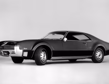 1966 Oldsmobile Toronado Deluxe (9687)
