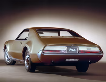 1966 Oldsmobile Toronado (9487)
