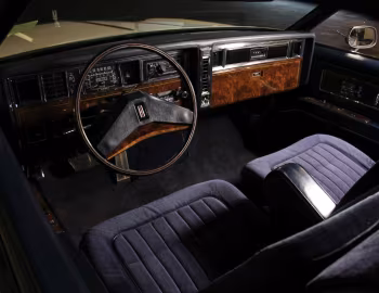 Торпедо 1981 Oldsmobile Toronado Brougham