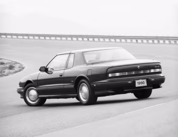 1990 Oldsmobile Toronado Troféo