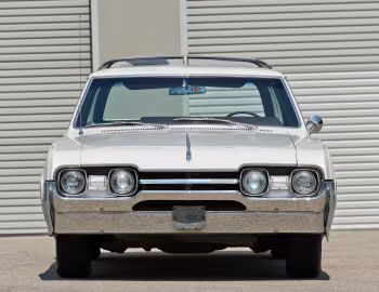 1967 Oldsmobile Vista Cruiser Custom (3865)