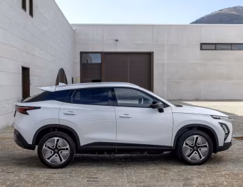 Omoda 5 EV [EU-spec] '2024–pr.