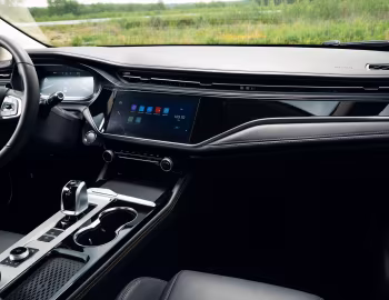 Интерьер Omoda S5 [CIS] '2023–25
