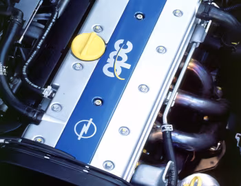 Under The Hood Opel Astra OPC (G) '11.1999–05.2001